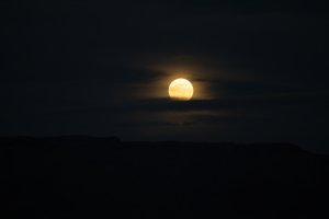 20220117Moon-13-low-light.jpg