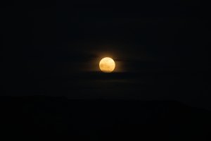 20220117Moon-15-low-light.jpg