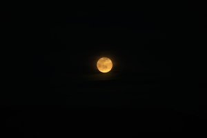 20220117Moon-24-low-light.jpg