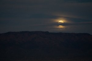 20220117Moon-4.jpg
