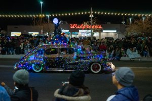 20231202TwinkleLightParade-149.jpg