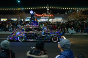20231202TwinkleLightParade-150.jpg