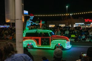20231202TwinkleLightParade-166.jpg