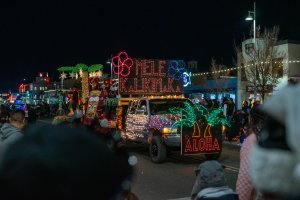 20231202TwinkleLightParade-66.jpg