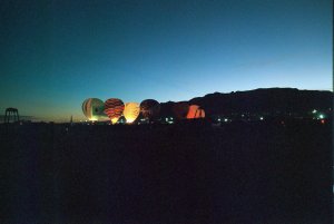 20231021Lomo800CanAE1P-24.jpg